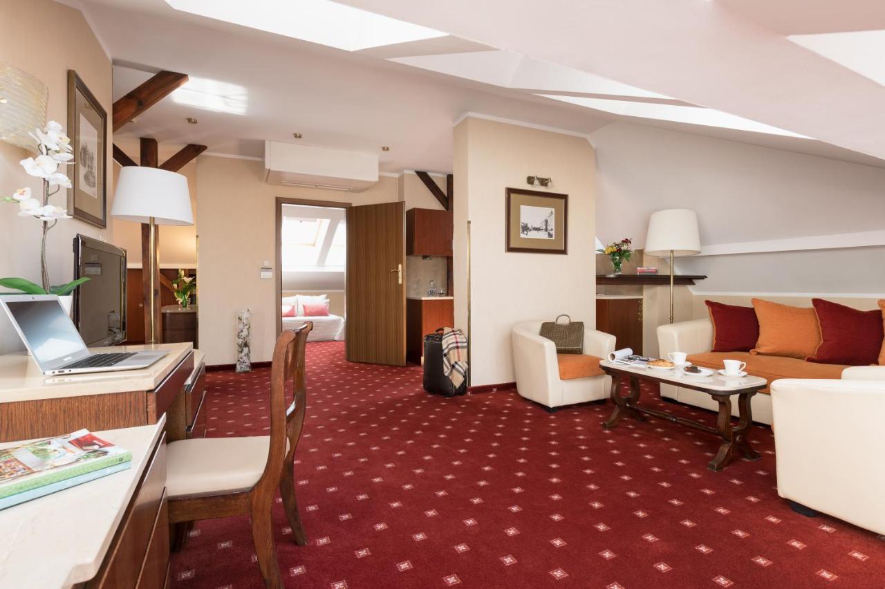 קרקוב Booking Hotel & Spa חדר תמונה